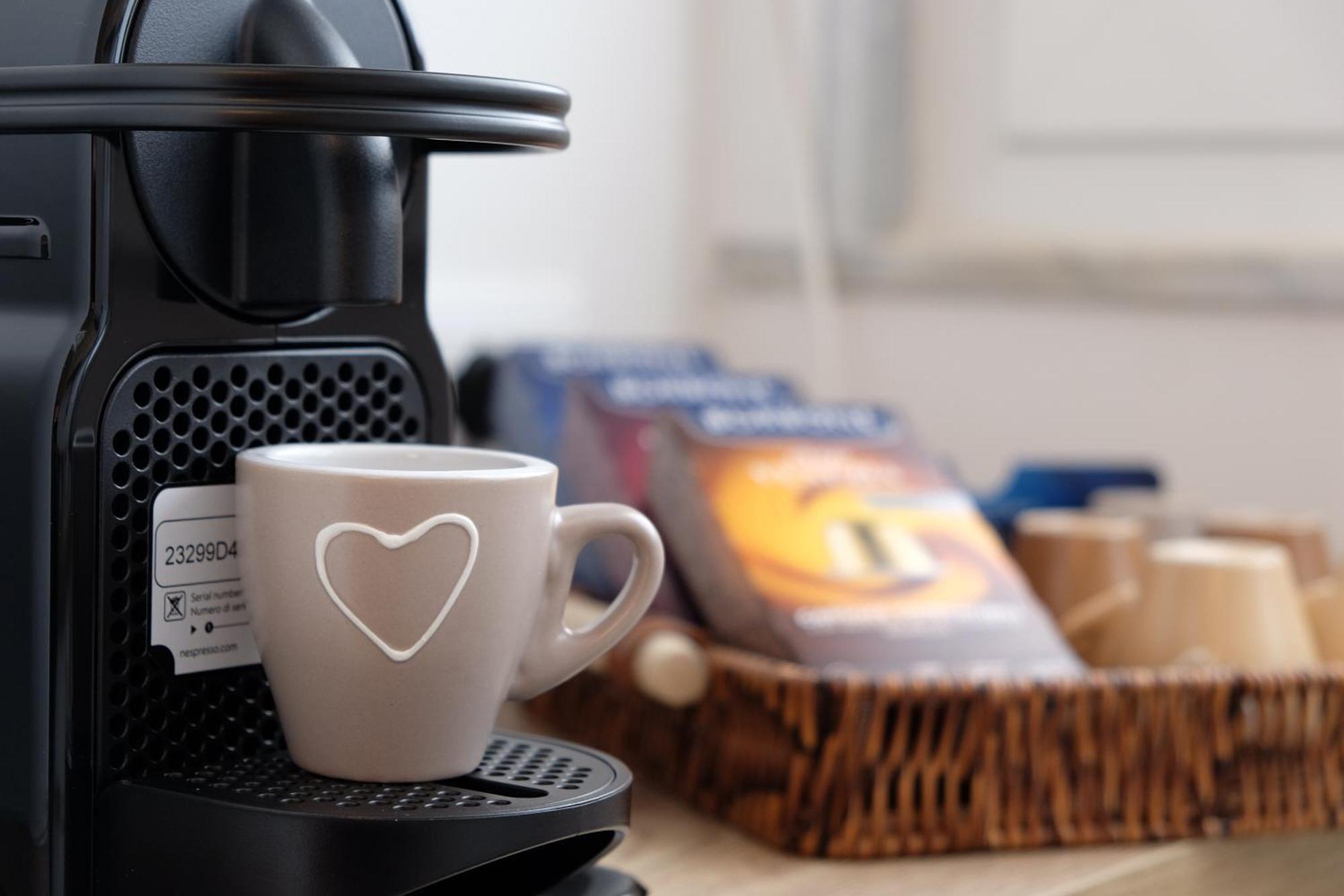 Victoria Home Living Katania Zewnętrze zdjęcie